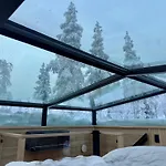 Lapland Luxury Igloos C Villa Levi