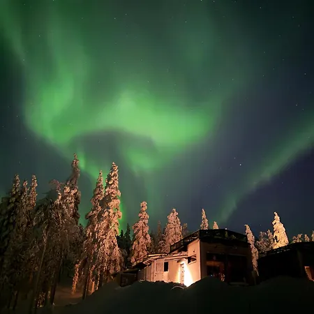 Lapland Luxury Igloos C Villa Levi