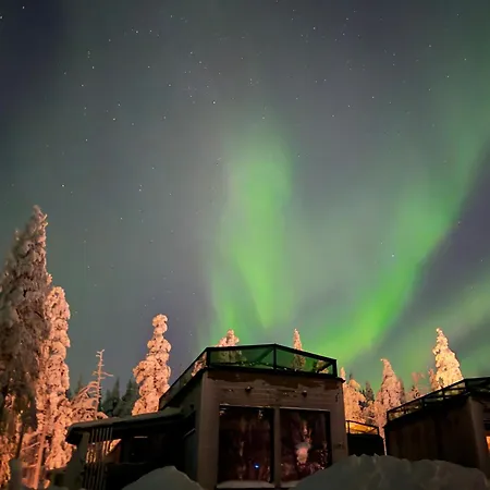Villa Lapland Luxury Igloos C Levi