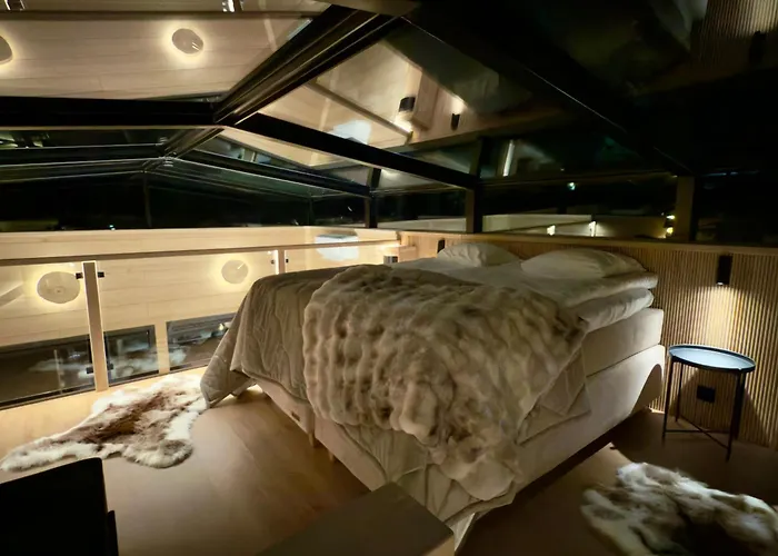 Lapland Luxury Igloos C *